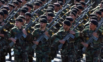 Irani iu përgjigj Trampit me paralajmërim për sulm ndaj instalacioneve të desalinizimit në rajon