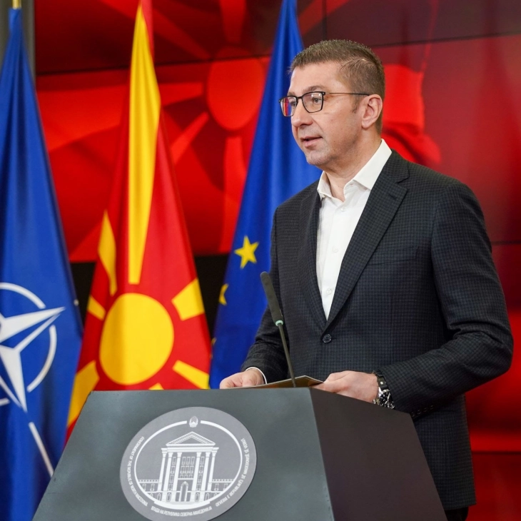 Мицкоски: Владата донесе одлука за намалување на ДДВ за горивата од 18 на 10 отсто, се спречува енормниот скок