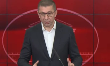 Мицкоски: Владата има план и нема да дозволиме било какви осцилации во цените на прехранбените производи