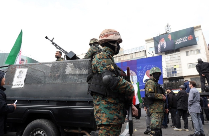 Иран тврди дека погодил локации во Израел и три американски воени бази