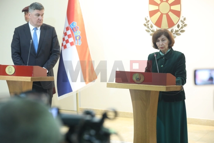 Siljanovska Davkova për vizitë zyrtare në Kroaci, takime me Milanoviqin dhe Plenkoviqin