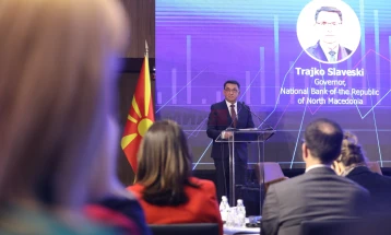 Sllaveski: Pavarësisht kompleksitetit të mjedisit, bankat qendrore mbesin fuqishëm të përkushtuara në stabilitetin e çmimeve