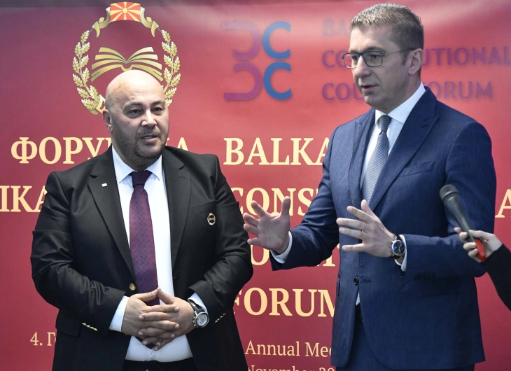 Мицкоски: Систематизацијата во институциите е нормален процес, правичната застапеност во МВР ќе се запази