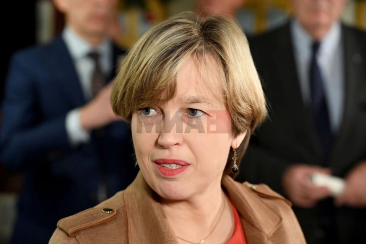 Европол формира нова единица за засилување на борбата против шверцерите со луѓе