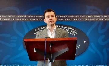 Министерот Муцунски во работна посета на Полска