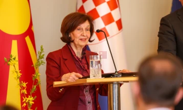 Siljanovska-Davkova do të mbajë ligjëratë në Fakultetin Juridik në Zagreb