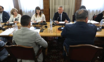 Propozim-vendimi për emërimin e drejtorit të Agjencisë për qasje te informatat para komisionit amë