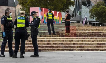 Një i mitur akuzohet për terrorizëm në Sidnei, zbulohen planet e dhunës