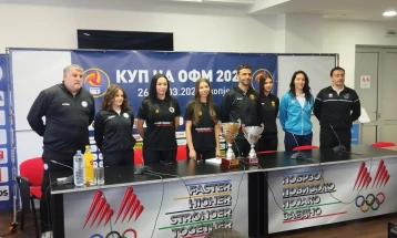 Екипите учеснички во женскиот одбојкарски Ф4 турнир најавија максимална борбеност за вредниот трофеј