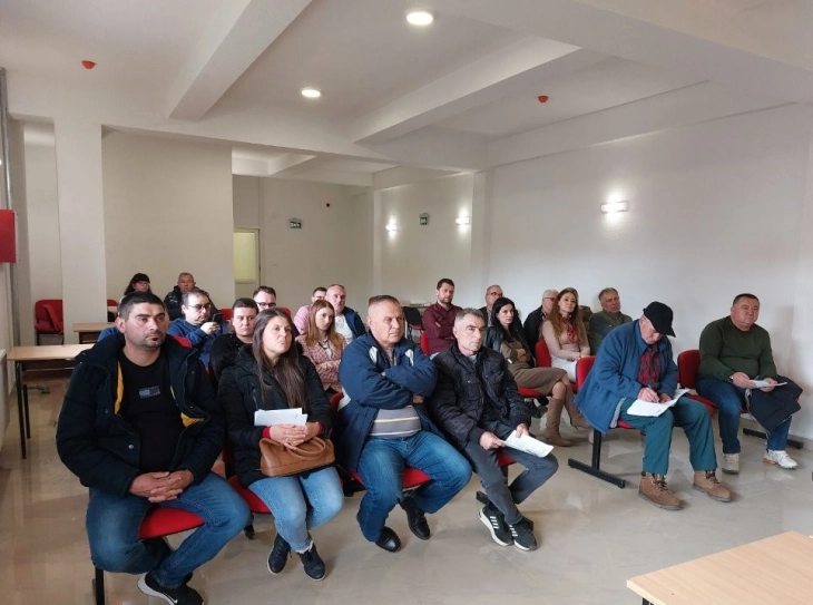 АПРЗ на директни средби со земјоделци во повеќе населени места во државата