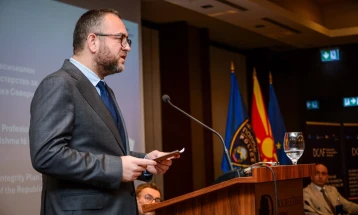 Тошковски: „Нула корупција во полицијата“ – промовиран Планот за професионален интегритет 2026–2028