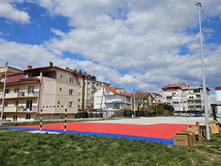 Почна реконструкција на спортскиот центар во ООУ „Браќа Миладиновци“ во Струга