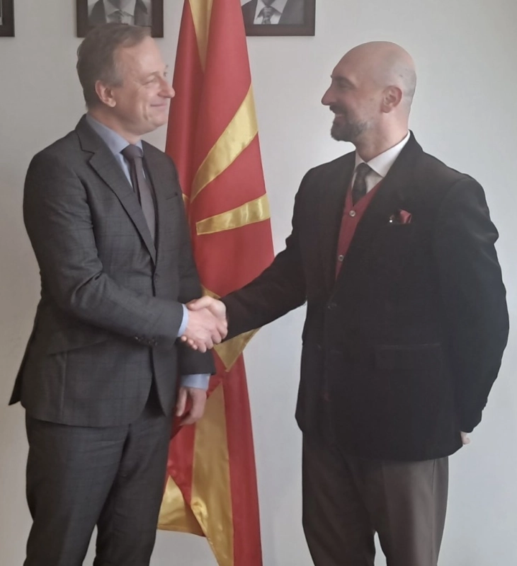 Prokurori Publik i Shtetit Nenad Saveski u takua me shefin e Misionit të OSBE-së, Kilian Val