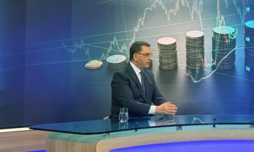 Славески: Денарот е стабилен, институциите се подготвени за навремена реакција