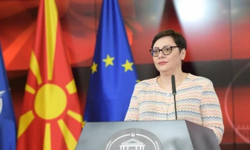 Димитриеска-Кочоска: Водиме транспарентна постапка за поврат на солидарниот данок, почна исплатата на првиот дел