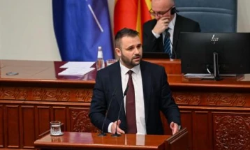 Дурмиши: Нема индиции за енормни поскапувања, инспекциски контроли спроведуваат засилен надзор