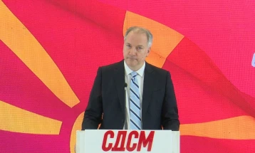 Жерновски: Пријателот на Орбан е руски играч кој ја турка Македонија во изолација од ЕУ