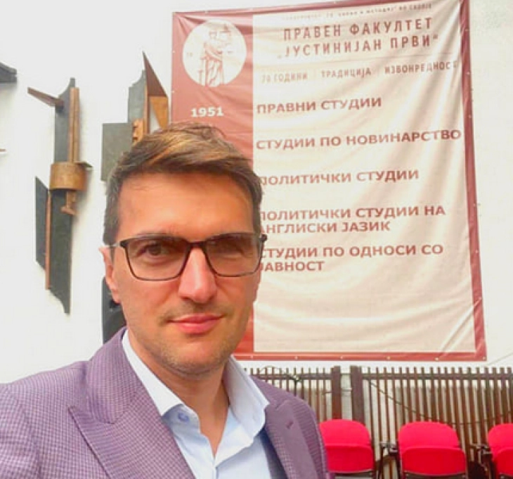 Проф. Јовевски: Испишуваме историја во односите на јавната администрација и државните институции