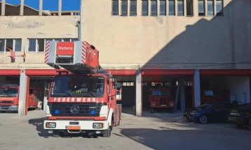 Опожарен стан во Куманово