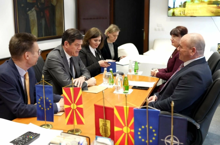 Амбасадорот на ЕУ, Михалис Рокас, во работна посета на Куманово