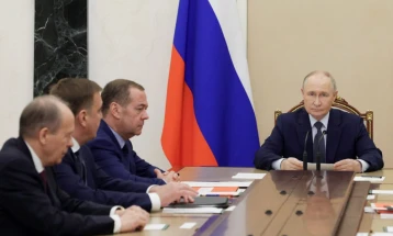 Путин: Односите на Русија со европските земји се во криза, не по вина на Москва