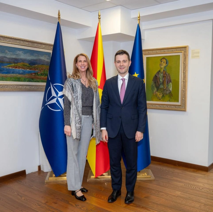 Mucunski dhe Varns për partneritetin strategjik: Përgatitje për dialog në Uashington