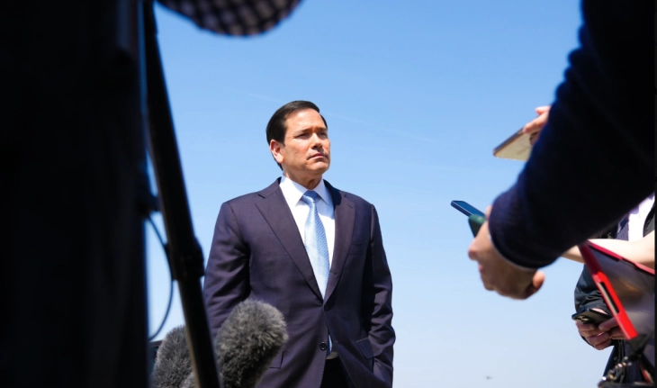 Рубио изјави дека Зеленски „лаже“ дека САД ги условуваат безбедносните гаранции со предавање на територија