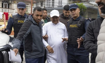 Поранешниот премиер на Непал Оли уапсен поради крвавото задушување на протестите