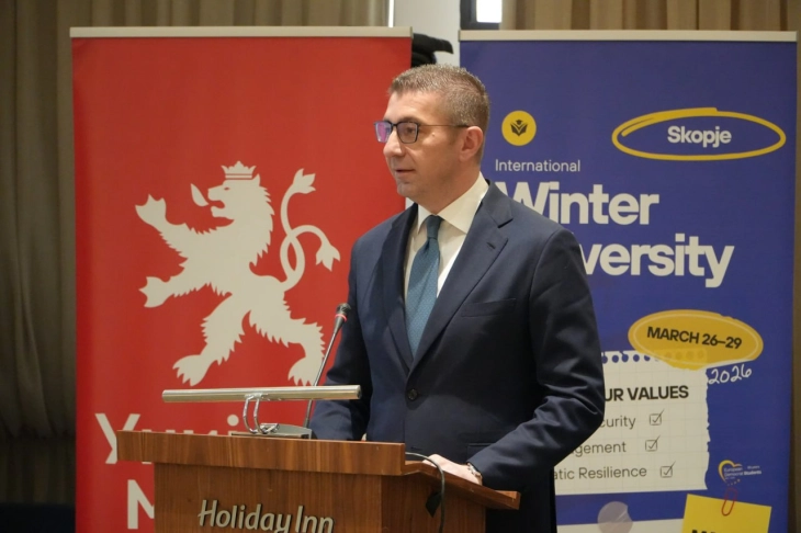 Мицкоски: Идните политичари мора да се фокусираат на вештачката интелигенција и енергијата, романтичните идеи да останат во минатото