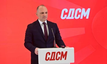 Филипче: Антикризните мерки се задоцнети и нецелосни, евидентирањето на лекарите со фингер принт е понижувачко