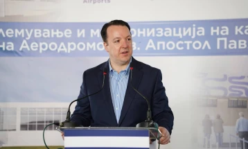 Николоски: Започнуваме со реконструкција, модернизација и надградба на охридскиот аеродром, прва од неговата изградба, создаваме модерен аеродром кој ќе привлече бројни патници и туристи