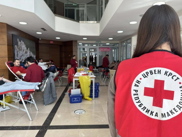 Во крводарителска акција на ЗГ „Носачи на крстот“ собрани 143 крвни единици