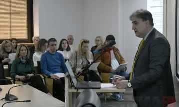 Телевизијата и социјалните мрежи, главен извор за информирање и следење содржини на граѓаните