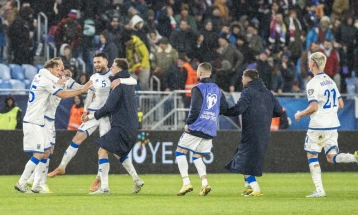 Косовските репрезентативци наградени со 500.000 евра пред дуелот со Турција