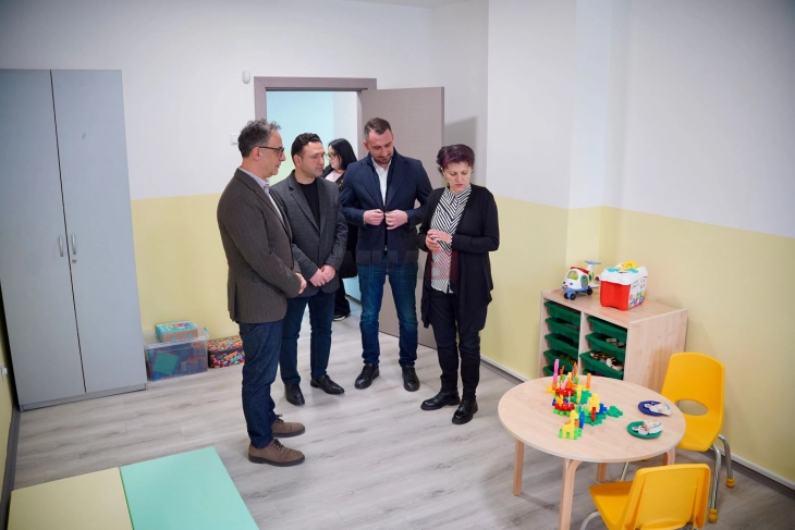 Aliu: Zgjerohen kapacitetet e repartit të psikofiziologjisë në Klinikën e Fëmijëve në “Majçin Dom