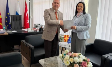 Заокружени кадровските промени во основното образование во Општина Маврово и Ростуше