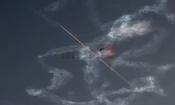 Katërmbëdhjetë të lënduar në sulmet me raketa ndaj Izraelit