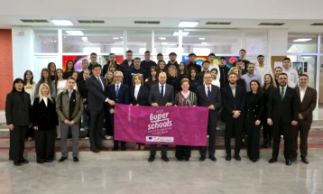 Limani: Shkëmbimet mes të rinjve janë investim në të ardhmen dhe çelës për mbajtjen e të rinjve në rajon