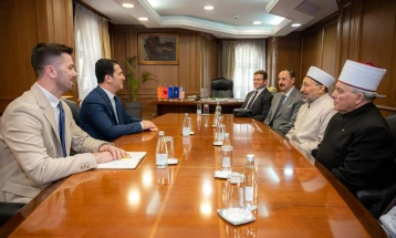 Министерот Сали се сретна со претседателот на Исламската верска заедница на Република Турција, Арпагуш