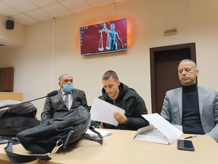 Стојанче ја газел Ивана со нозете по стомакот, сведочеше сведокот Саздов