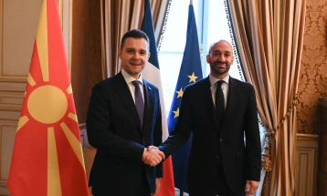 Средба Муцунски-Адад во Париз: Неопходно забрзување на процесот на евроинтеграција и тој треба да е заснован на мерит-систем