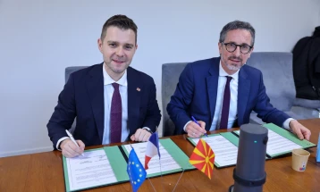 Mucunski meets Macron’s advisers for Continental Europe and Turkey in Paris