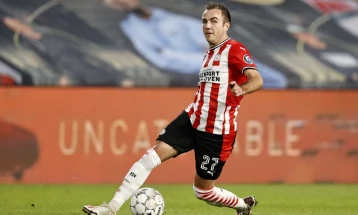 Геце потпиша нов договор со Ајнтрахт