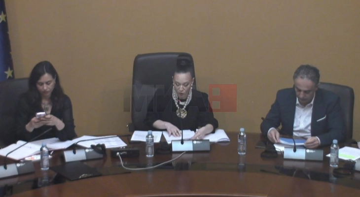 Предлог на Законот за здравственото осигурување проследен на натамошно читање