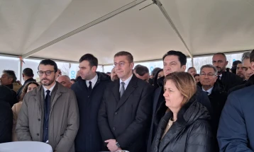 Mickoski: 400 kV transmission line from TS “Bitola 2” marks first time country is fully connected to all neighboring power systems