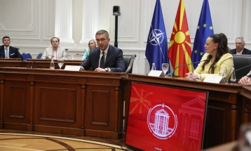 Обраќање на премиерот Мицкоски на потпишувањето меморандум помеѓу ИНОВА и државните универзитети (во живо)