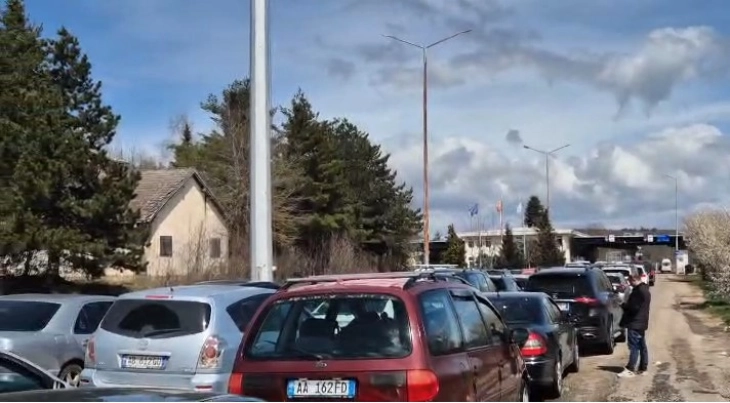 Зголемена дневна фрекфренција од албански граѓани на ГП „Ќафасан