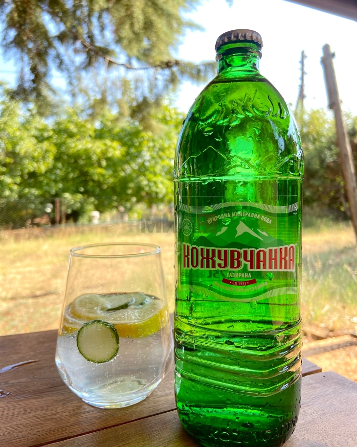 Газираната вода – здрава навика или скриен проблем?