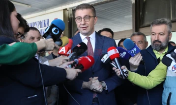 Мицкоски: Обезбедивме од ОКТА попуст за дополнителен период, за бензините треба да имаме и поевтина цена, а за дизелот не би требало да има покачување