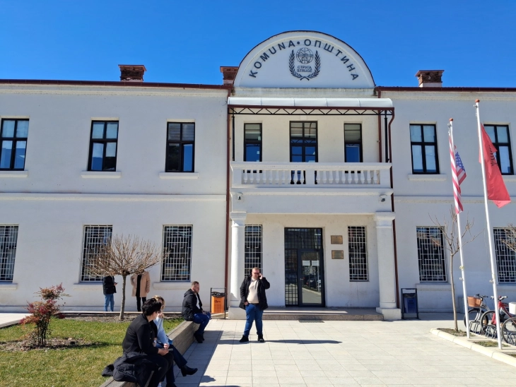 Кривична пријава за Струшкиот градоначалник за несовесно работење во службата